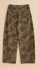 Carica l'immagine nel visualizzatore di Gallery, JEANS ANIMALIER loose fit

