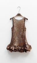 Carica l&#39;immagine nel visualizzatore di Gallery, ‘All Over Paillettes’ Dress
