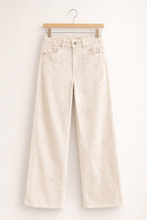 Carica l'immagine nel visualizzatore di Gallery, Jeans  Ricamo Floreale
