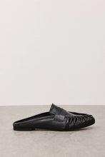 Carica l'immagine nel visualizzatore di Gallery, Mocassino Slip on
