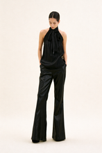 Carica l'immagine nel visualizzatore di Gallery, Pantalone Zampa Ecopelle
