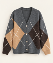 Carica l'immagine nel visualizzatore di Gallery, CARDIGAN IN MAGLIA rombi
